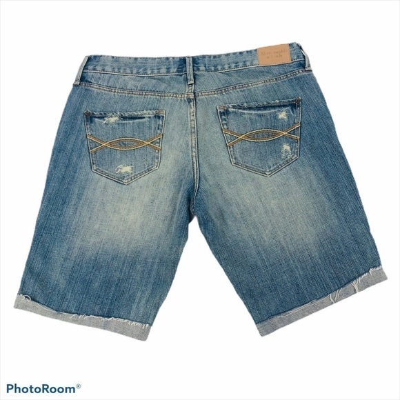 ABERCROMBIE & FITCH Women’s Blue Jean Sz 4 Distressed - Picture 2 of 12